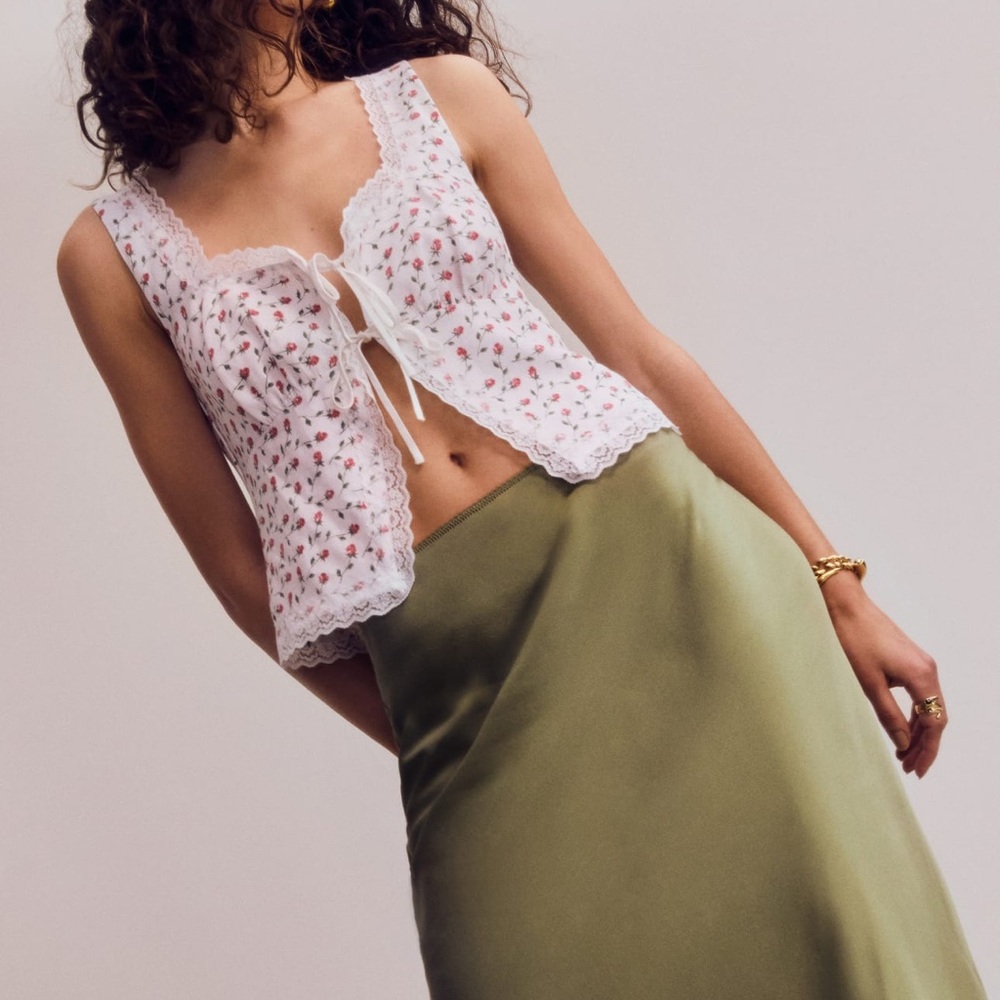 Reformation Rosalie Linen Top in Alyssa Size 6 NWT